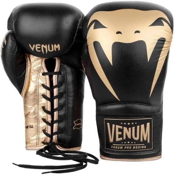 Venum Giant 2.0 Pro Boxing Gloves - Lace 3 Venum Giant 2.0 Pro Boxing Gloves - Lace